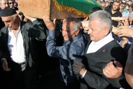 Bakan Yıldırım’ın acı günü