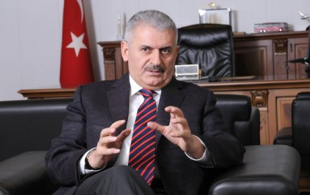 Bakan Yıldırım:Türksat 4A'nın yüzde 74'ü, 4B'nin yüzde 63.2'si tamamlandı