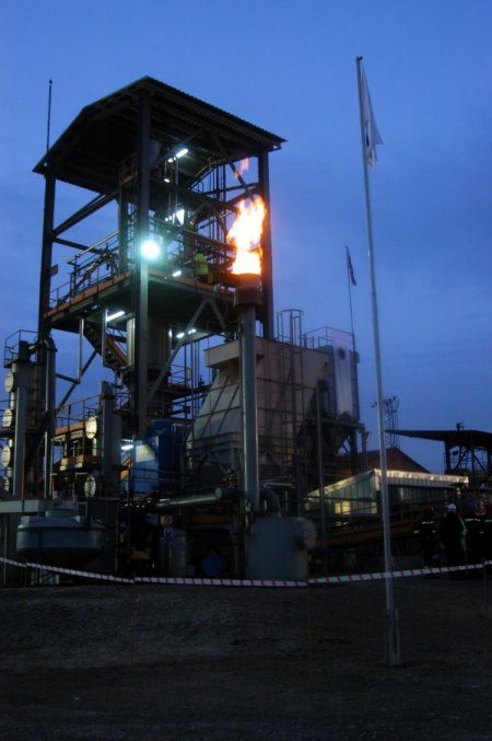 Bakan Yıldız, yılın son günü maden işçilerini ziyaret etti