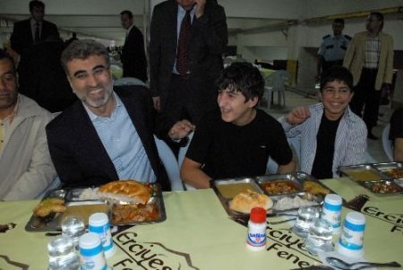 Bakan Yıldız: Akaryakıtta Yurt Dışı Etkenler Nedeniyle Artış Ve Düşüşler Yaşanıyor