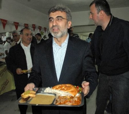 Bakan Yıldız: Akaryakıtta Yurt Dışı Etkenler Nedeniyle Artış Ve Düşüşler Yaşanıyor