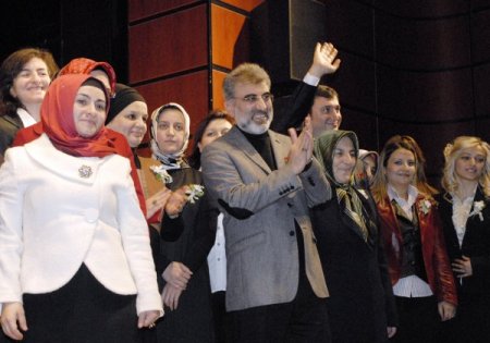 Bakan Yıldız: Avrupa’ya, Dünyaya Ekonomik Krizden Çıkış Reçetesi Verdik