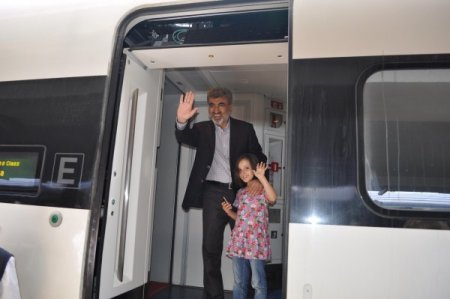 Bakan Yıldız: Enerjide Kendi Kendine Yetebilen Bir Türkiye Oluşturmamız Lazım