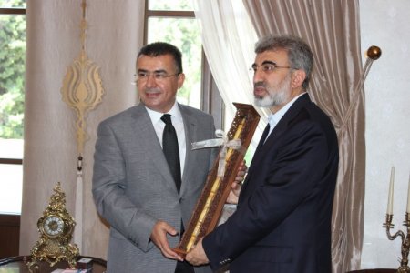 Bakan Yıldız: Irak'la Enerji Açısından İlişkilerimiz Gayet Seviyeli