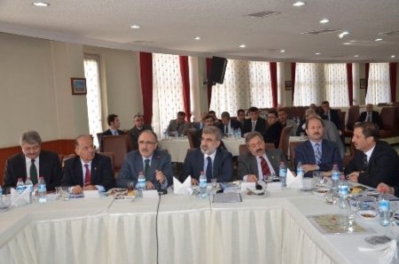 Bakan Yıldız: Kırıkkale'ye 100 milyon dolarlık yatırım yapıyoruz