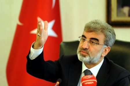 Bakan Yıldız: Maçların gündüz oynanmasını destekleriz