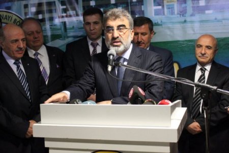 Bakan Yıldız: METEM'ler iş dünyasının önemli bir eksiğini giderecek