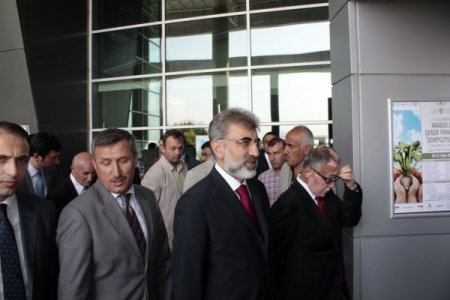 Bakan Yıldız: Nükleer santral yapımında bir ülke yarış dışı olabilir