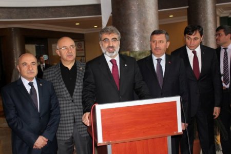 Bakan Yıldız: Petrol boru hattında basınç düşüklüğü var