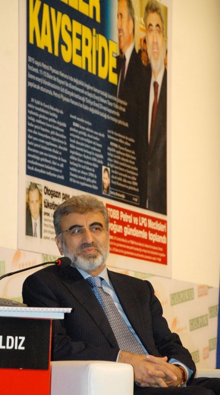 Bakan Yıldız: Suriye, kendi kararıyla elektrik alımını bir hafta önce durdurdu