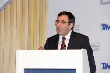 Bakan Yılmaz: Ara Malının İthalatta Payı Yüzde 70'i Buldu