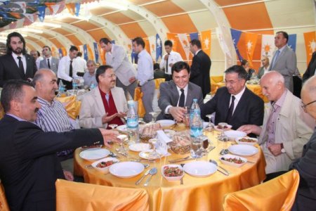 Bakan Yılmaz: Bizim Yolumuz Sevgi Yoludur