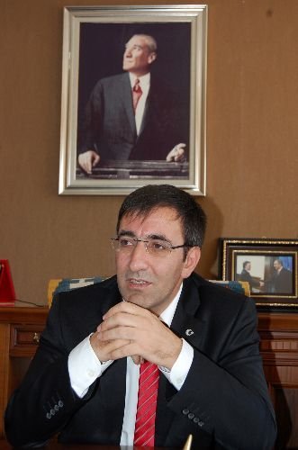 Bakan Yılmaz: Bölünmekten Bahsetmek Geri Zekâlılıktır