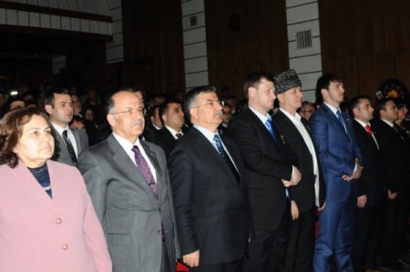 Bakan Yılmaz : Grozni Bir Daha Yıkılmasın