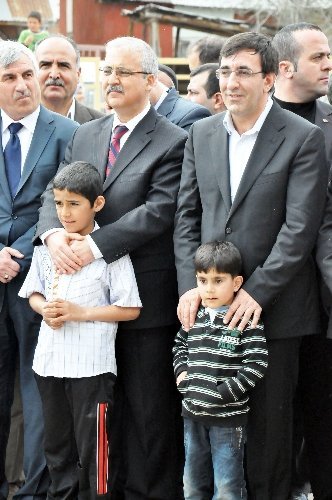 Bakan Yılmaz: Huzur, fertlerle başlar