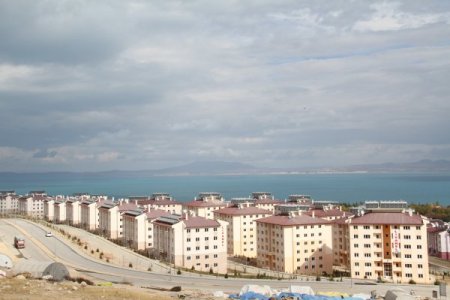 Bakan Yılmaz: Terör örgütü yatırım ortamına zarar veriyor