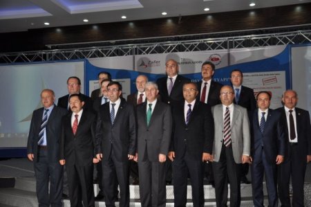 Bakan Yılmaz: Türkiye'de günlük geliri 1 doların altında fert kalmadı