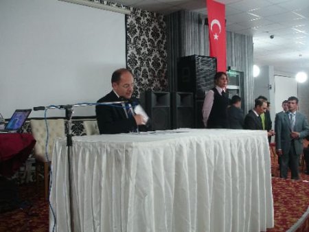 Bakan'dan Dinar'a, 100 Yataklı Tam Teşekküllü Devlet Hastanesi Sözü