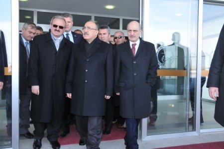 Bakanlar Atalay Ve Bayraktar Van'da