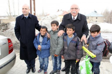 Bakanlar Başkale’ye geldi