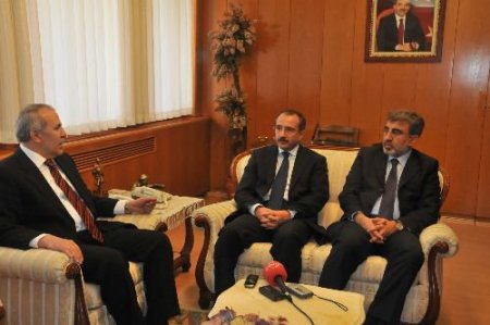 Bakanlar Dinçer Ve Yıldız: İki İşçimiz Bulunana Kadar Hiçbir Yere Gitmeyeceğiz