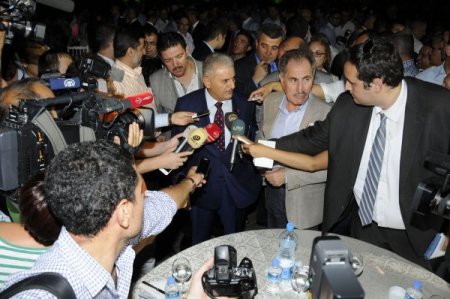 Bakanlar Yıldırım Ve Günay'dan Teröre Şiirli Tepki