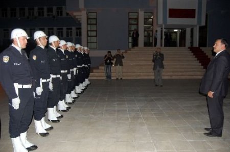 Bakanlar 'yüzen Adalar'ı Gezdi