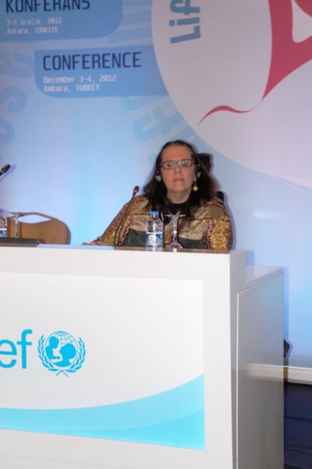 Bakanlık, 1 milyon 300 bin engelli ve yaşlıya maaş bağladı