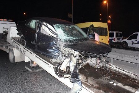 Bakırköy'de kaza: 3 yaralı