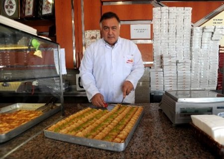 Baklavacı Nejat Güllü: New York'a Türk simidi yediriyoruz