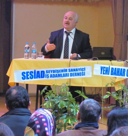 Balcı: Üstad, Allah'ın kelamını bu asrın anlayışına taze olarak sunuyor