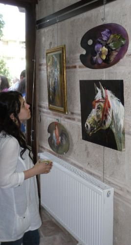 Balibay Han'da Modern Eserler