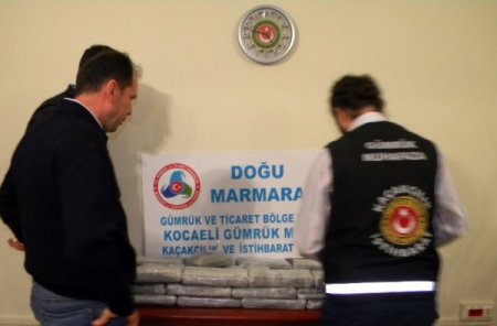 Balık kokulu 5 milyon lira değerinde kokain ele geçirildi