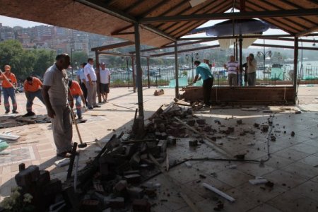 Balık Lokantaları Yıkımı Polis Eşliğinde Başladı