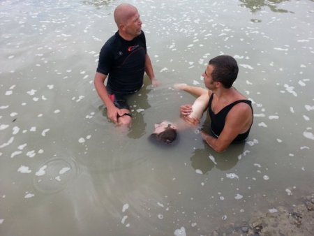 Balık Tutmak İçin Girdiği Suda Boğuldu