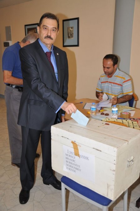 Balıkesir Barosu Başkanlığı'na Yaşar Meyvacı tekrar seçildi