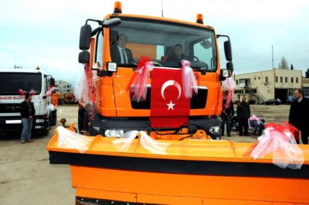 Balıkesir Belediyesi Beş Yeni Araç Aldı