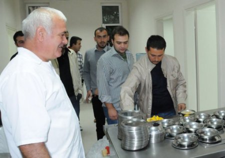 Balıkesir Belediyesi geçen yıl 20 bin öğrenciye çorba ikram etti