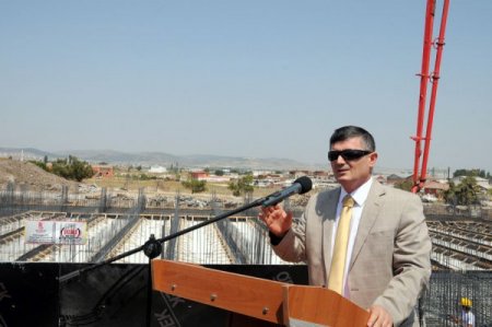 Balıkesir Belediyesi Spor Kompleksi\'nin Temeli Atıldı