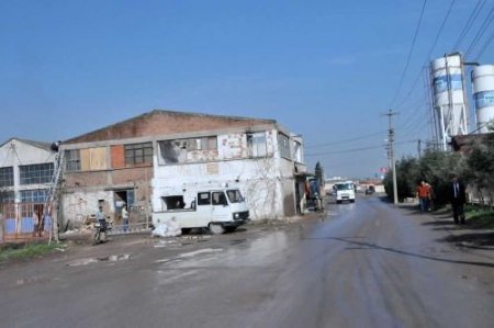 Balıkesir Belediyesi Yol Genişletme İçin Yıkımlar Devam Ediyor