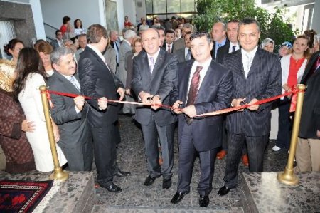 Balıkesir El Sanatları Sergisi Açıldı