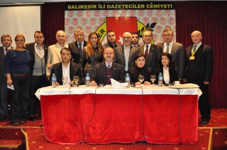 Balıkesir Gazeteciler Cemiyeti başkanlığına Ramazan Demir tekrar seçildi