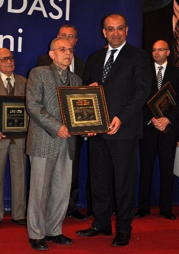 Balıkesir Ticaret Odası 343 üyesine takdir beratı verdi