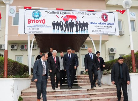 Balıkesir Üniversitesi'de 'İstihdam ve Kariyer Günleri'