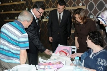 Balıkesir Valisi Turhan: Sevgi ve şefkati aileden başkası veremiyor