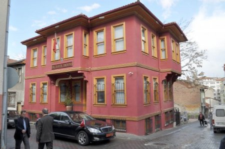 Balıkesir ve Ayvalık'taki tarihi evler restore edilerek turizme kazandırılacak