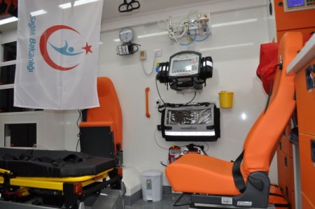 Balıkesir'de ambulanslar vakaya 10 dakikada ulaşıyor