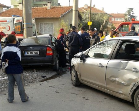 Balıkesir'de Bir Kişinin Öldüğü Kaza Anı Güvenlik Kamerasında