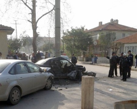 Balıkesir'de Bir Kişinin Öldüğü Kaza Anı Güvenlik Kamerasında