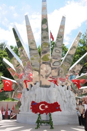 Balıkesir'de Kuvayi Milliye Günü kutlandı